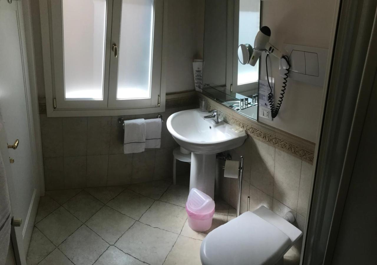 B&B A Le Boteghe Venezia Eksteriør bilde